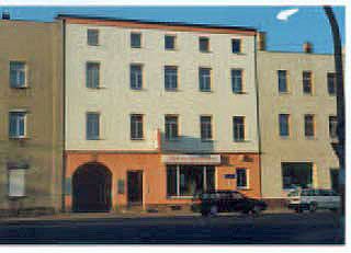 Apotheke mit neuer Fassade