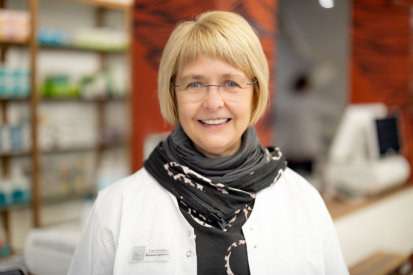Frau Günther, Pharmazieingenieur